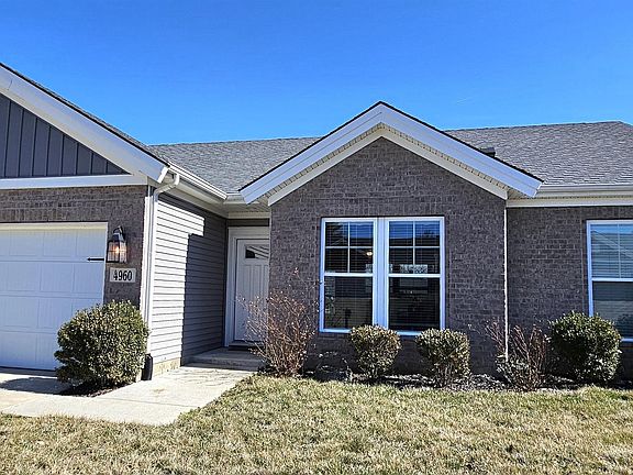 2nd image of 4960 Live Oak Ct