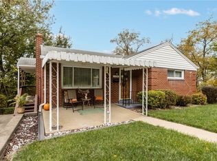 1254 Queensbury St, Pittsburgh, PA 15205