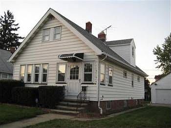 1st image of 16704 Pearldale Ave