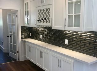 24 Palm Ave, Larkspur, CA 94939