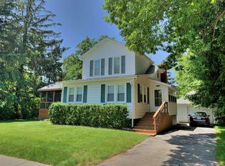 218 S Bronson St, New Buffalo, MI 49117