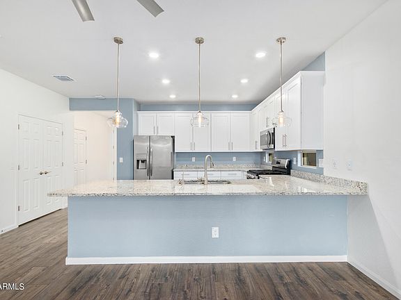 4th image of 14707 S 185 Avenue