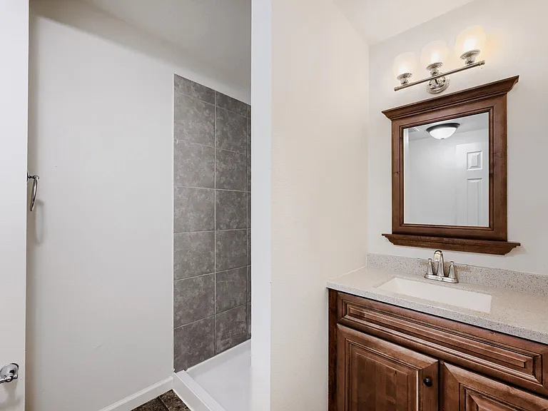 707 S Royer St — Photo 14