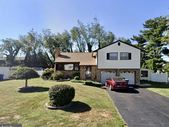 100 Schafer Blvd, New Castle, DE 19720