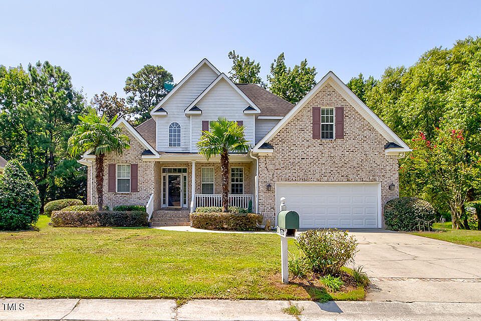 1st image of 273 Foxwood Ln