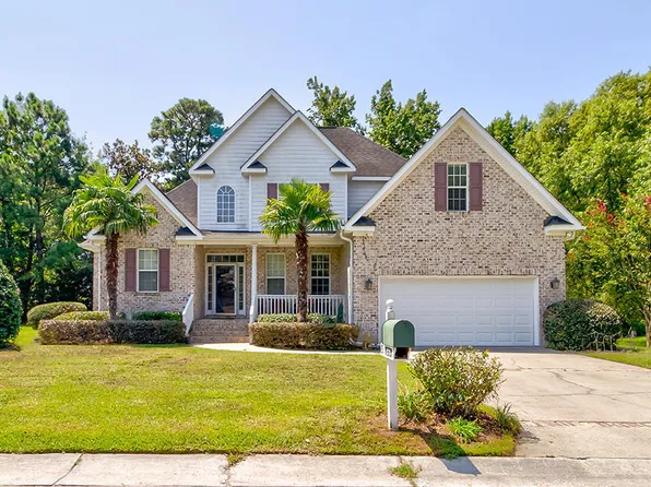 273 Foxwood Ln, Wilmington, NC 28409