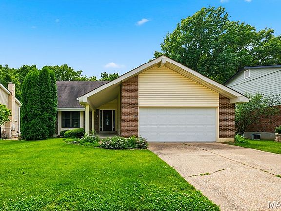 2nd image of 1089 Pinrun Dr