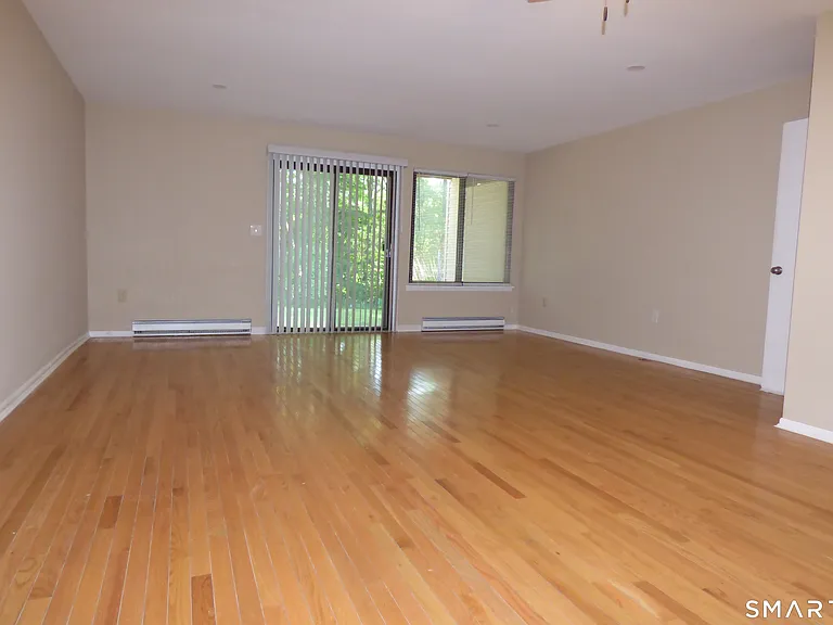 35 Mountain Laurel Ct #35 — Photo 14