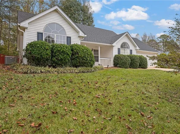 7318 Ironwood Dr, Gainesville, GA 30507