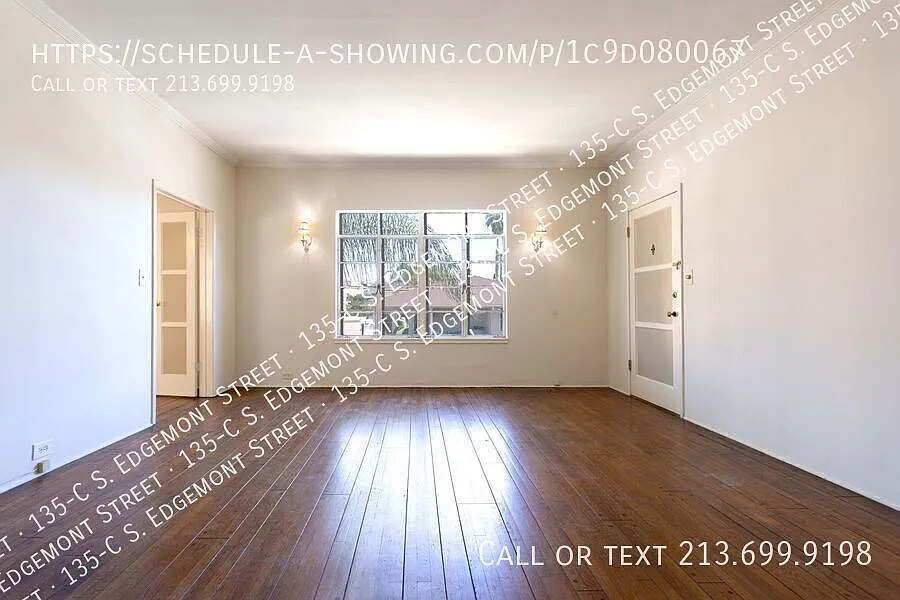 $0 Security Deposit- Lrg 2 Bed/1 Ba With Washer And Dryer In The Unit-Art Deco Building- Ktown — Photo 2
