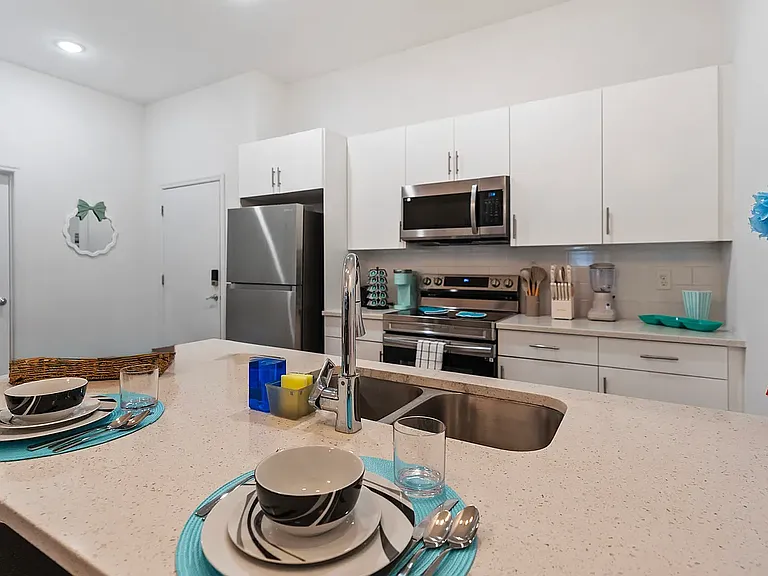 633 Trikomo Dr — Photo 41