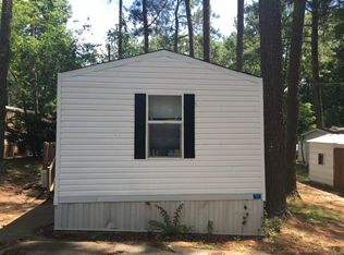 913 Sourwood Cir SW, Marietta, GA 30008