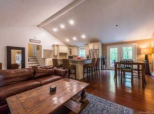 40 Cold Spring Dr, Westbrook, CT 06498