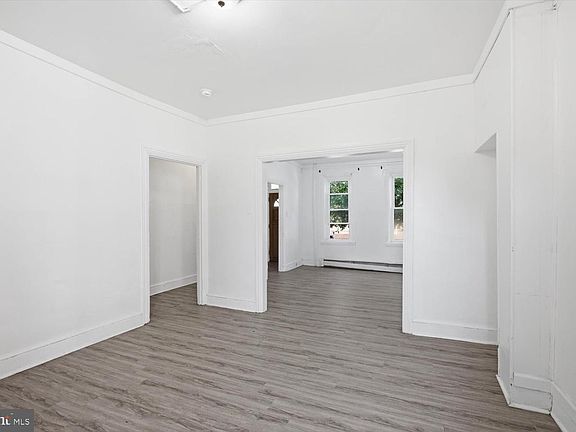 5th image of 523 N 2nd St