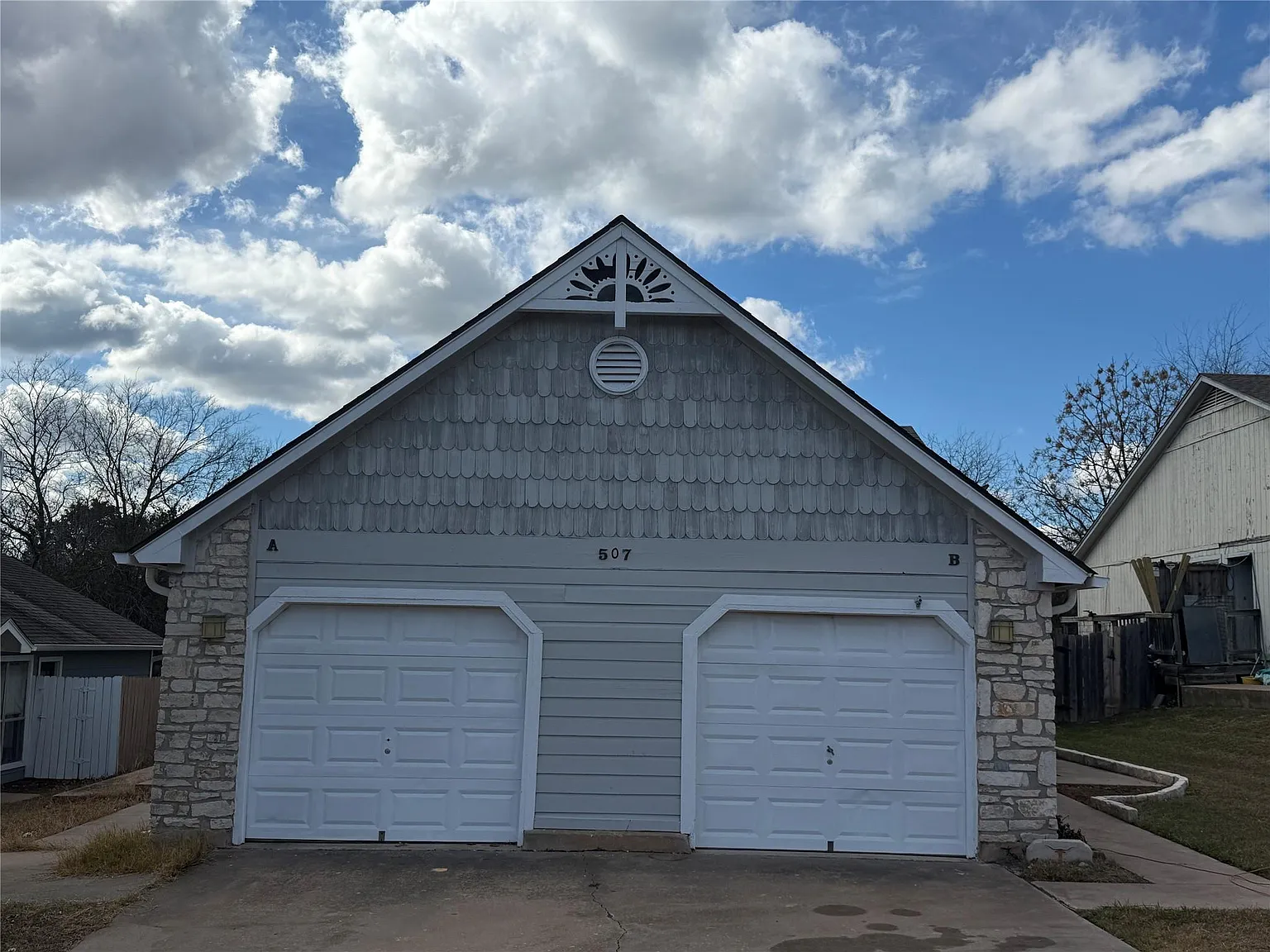 2 bed, 2.0 bath, 900 sqft, $1,495 — Photo 2