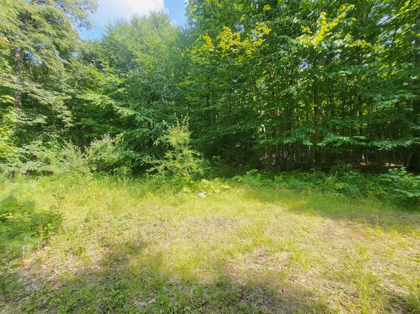 122 Eubank Lane, Farmington, ME 04938