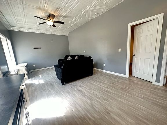 2nd image of 12 Dawson St #B