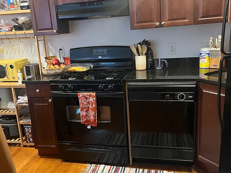 145 Endicott St #3 — Photo 6