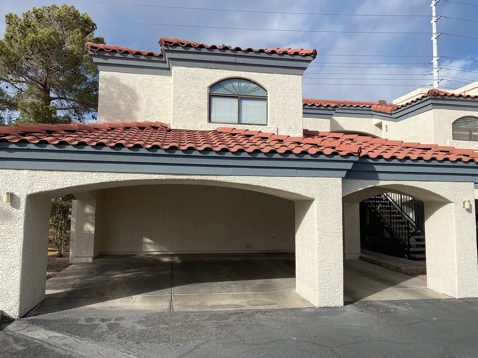 2 bed, 1169 sqft, $1,625 — Photo 1