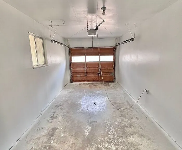 2428 Clearview Ave — Photo 14