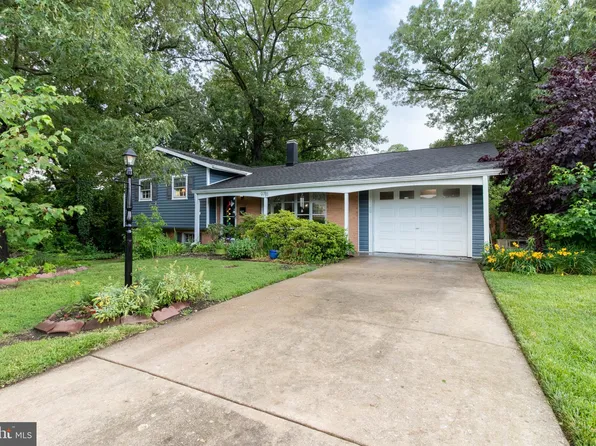 9718 48th Pl, College Park, MD 20740