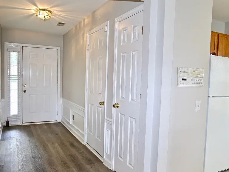7531 Double Springs Ct — Photo 3