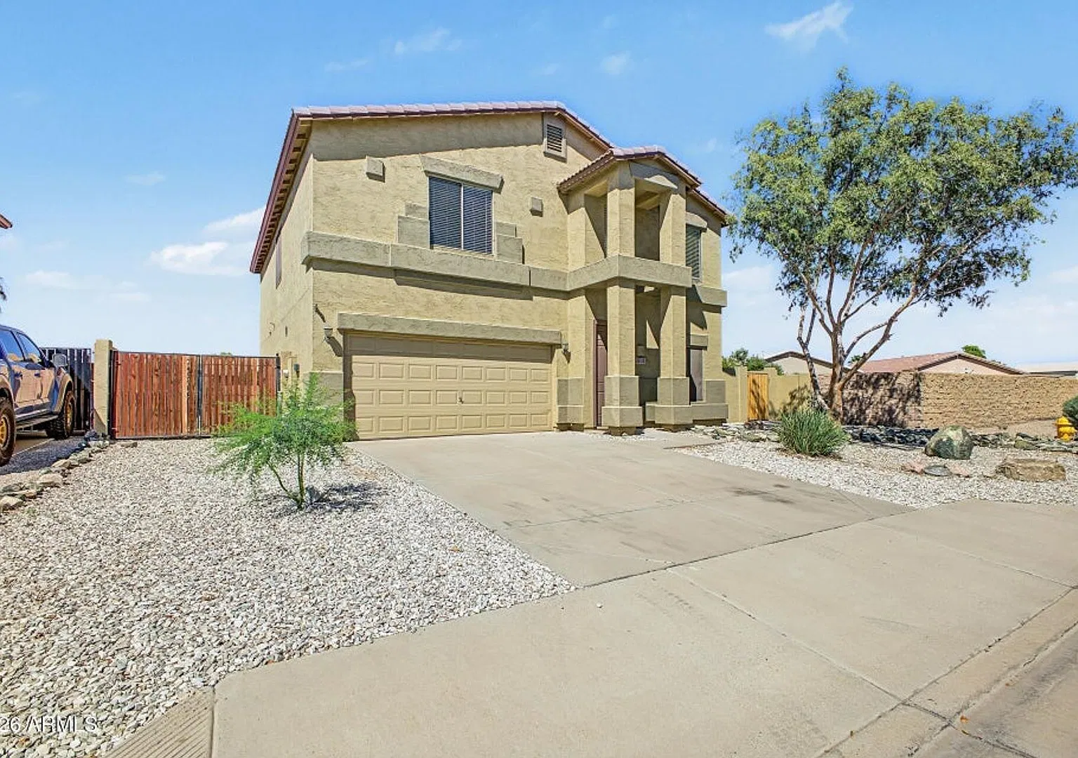 Johnson Ranch, 2 story- 4 bedrooms, 2.5-bathroom, Vinyl floors throughout 1st floor, Updated bath... — Photo 3