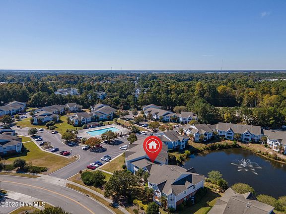 3rd image of 4118 Breezewood Drive Apt 202
