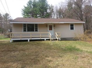 363 Mammoth Rd, Londonderry, NH 03053