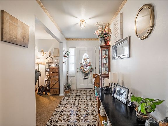 3rd image of 1500 N Snyder Rd