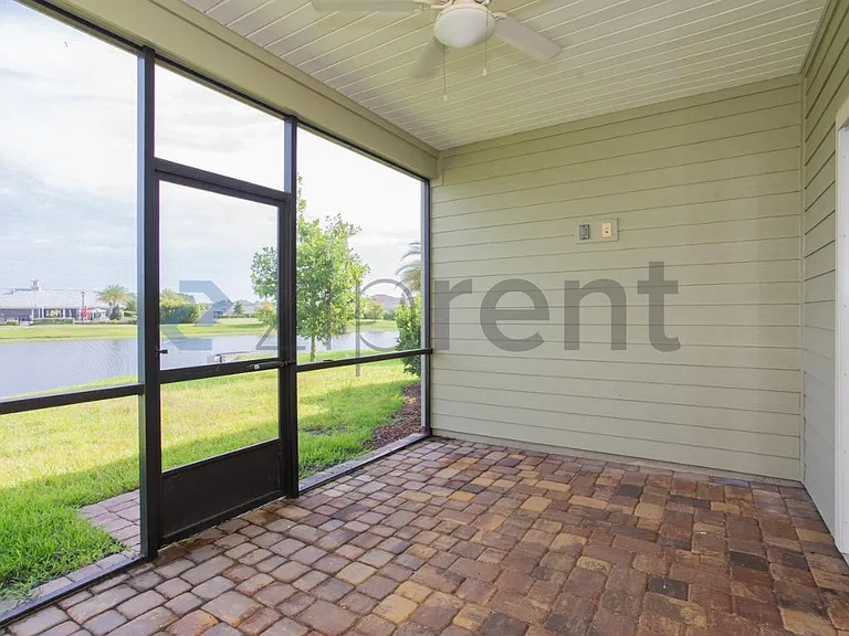 2116 Amberly Dr — Photo 29