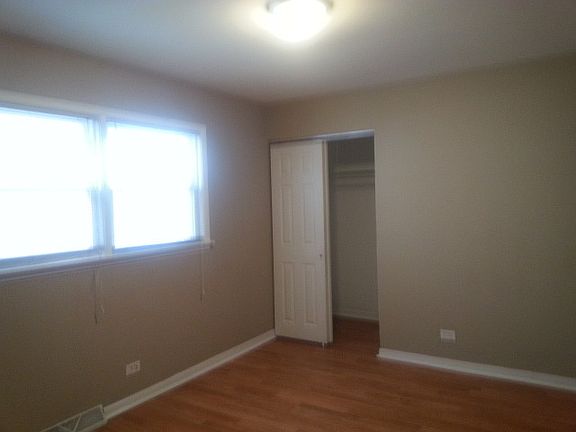 5th image of 453 Oglesby Ave
