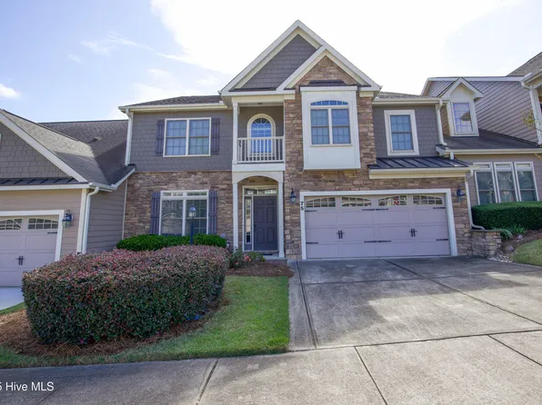 75 Shadow Creek Court, Pinehurst, NC 28374