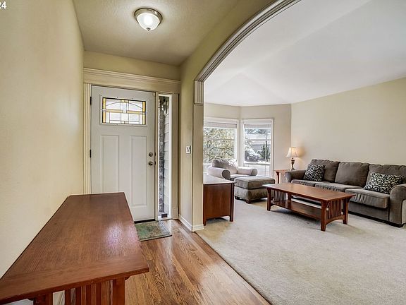5th image of 14594 SE Creekside Dr