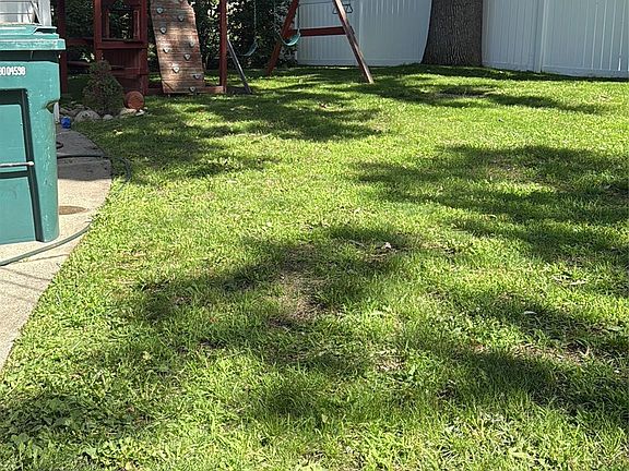 3rd image of 1500 Sherwood Ct