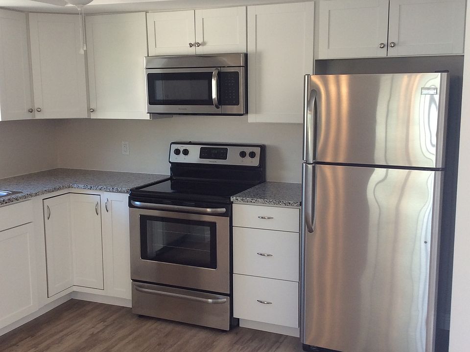 New cabinets-appliances