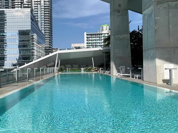 67 SE 6th St #6, Miami, FL 33131