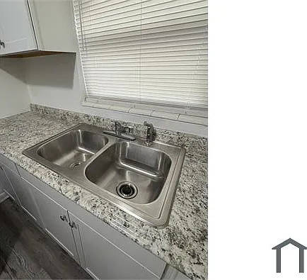 2 bed, 720 sqft, $1,978 — Photo 3