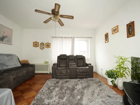 1636 Dahill Road image 4 of 19