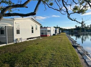 10819 Union Dr, Port Richey, FL 34668