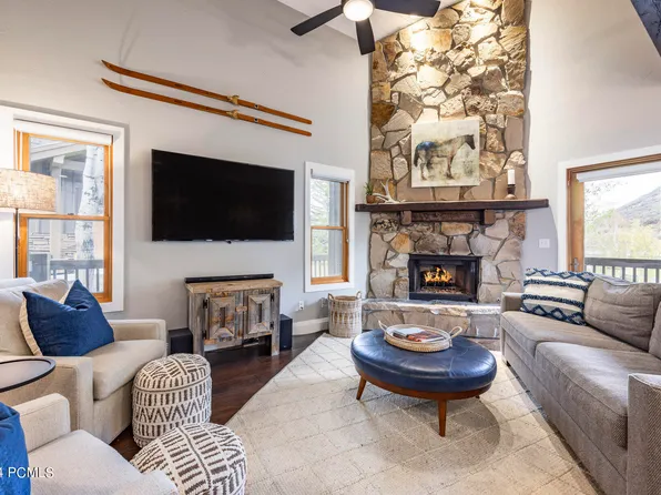 19 Trailside Ct, Park City, UT 84060
