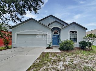 7044 Monarch Park Dr, Apollo Beach, FL 33572