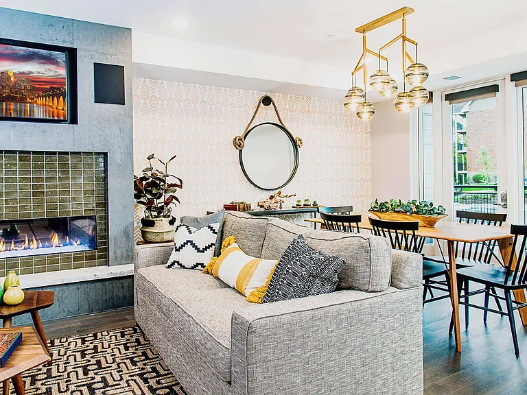 Living Room Lounge