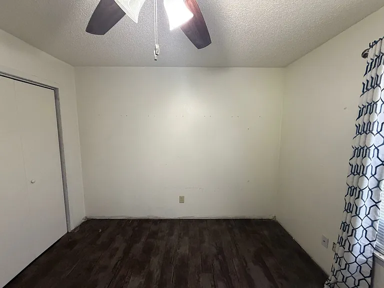 2409 Texas Ave — Photo 19