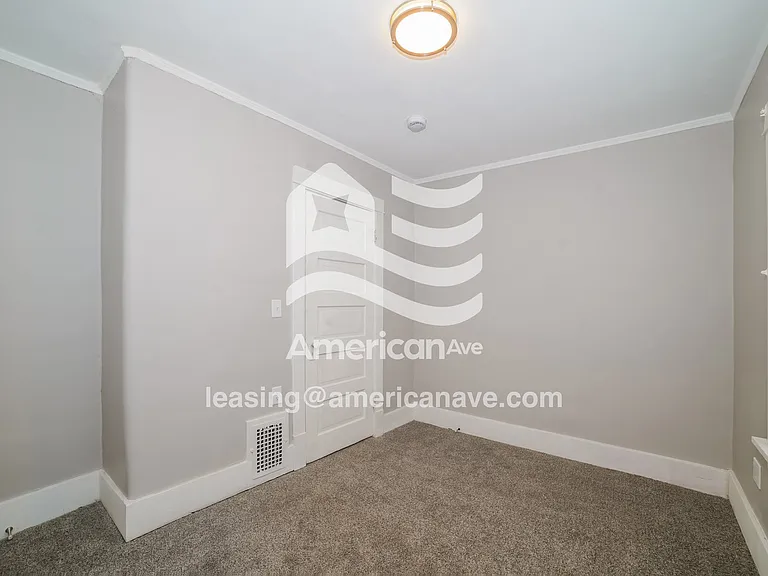 1649207_012_wm_-_bedroom_13490184.jpg
