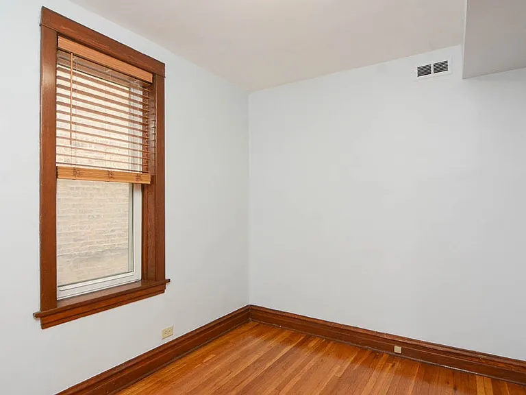 3511 N Western Ave #2 — Photo 14