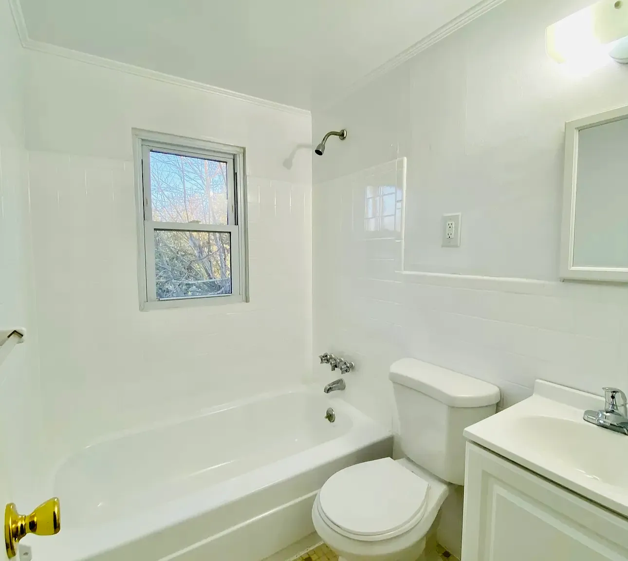 1 bed, $2,200 — Photo 1