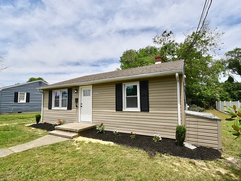 10169 Locust St — Photo 18