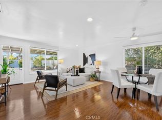 956 W Wilson St, Costa Mesa, CA 92627