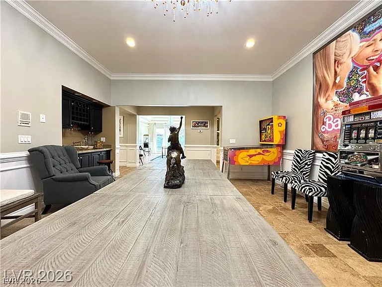 3160 Bel Air Dr — Photo 14